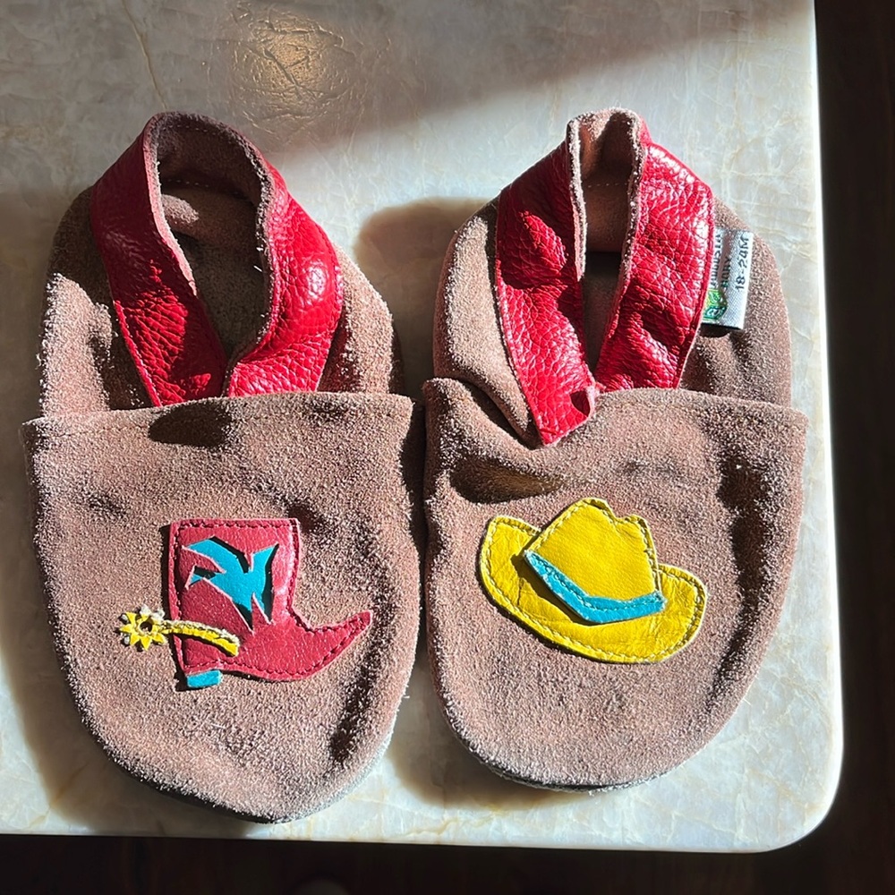 Augusta Baby 18-24 month moccasins